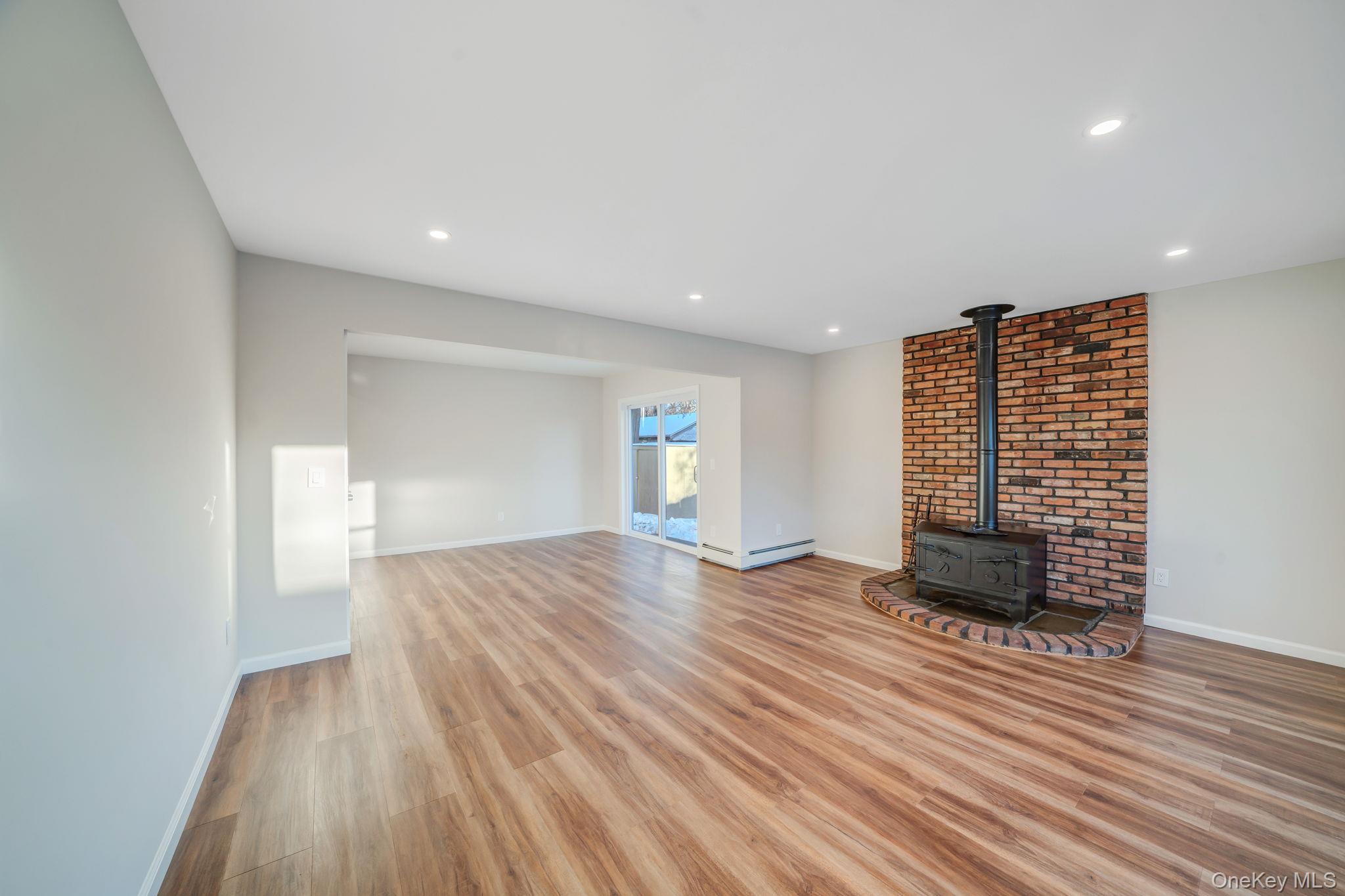 #5 photo, 247 Rider Avenue, Patchogue , NY 11772