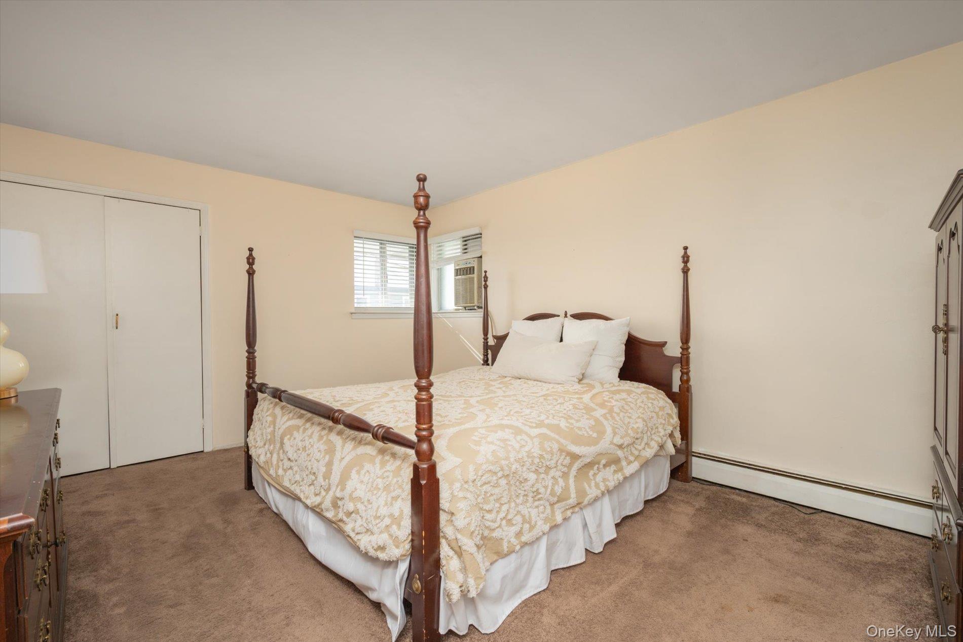 #13 photo, 7 Stein Street, Valley Stream , NY 11580