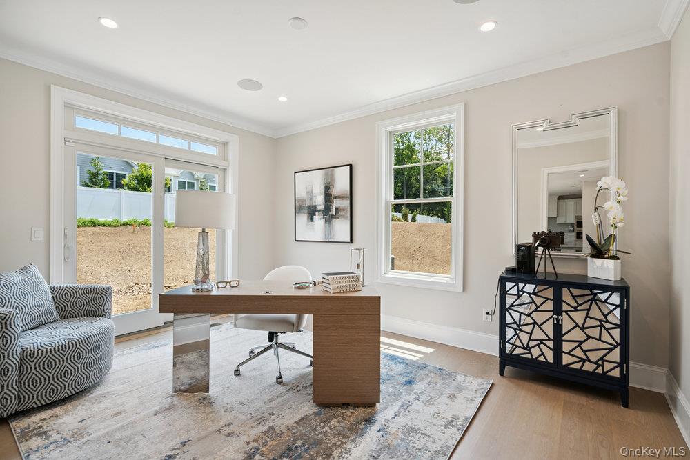 #11 photo, 48 Plainview Road, Woodbury , NY 11797