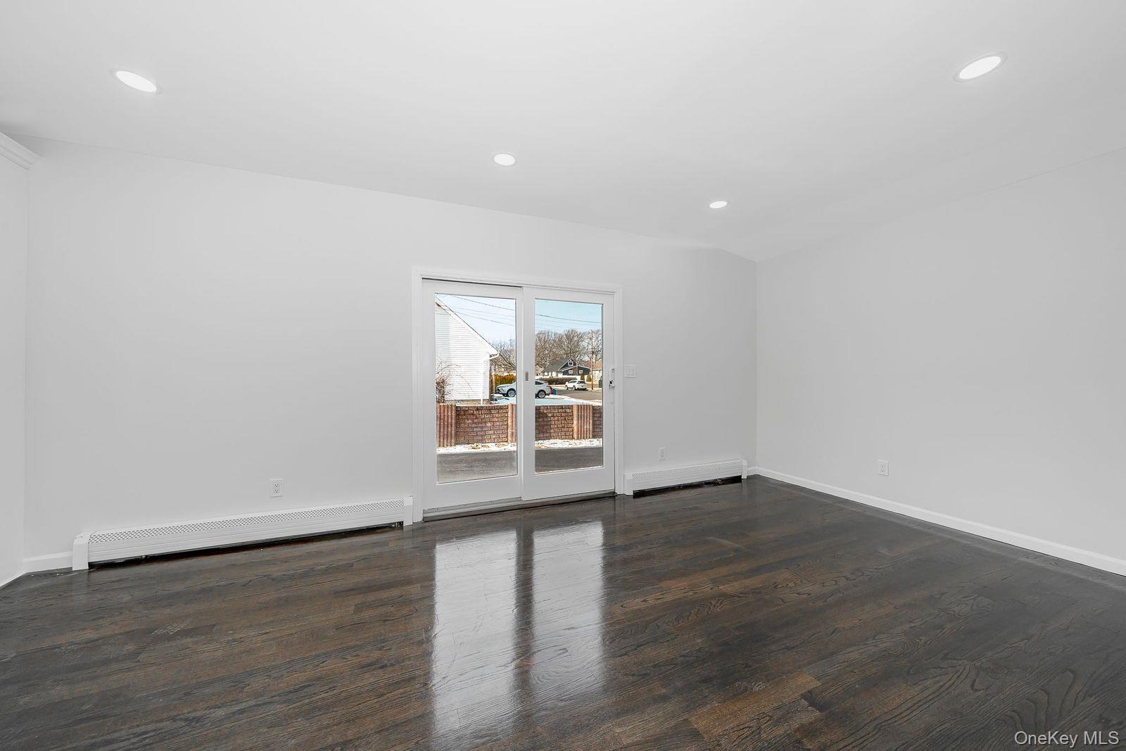 #12 photo, 42 Ronald Drive, Amityville , NY 11701