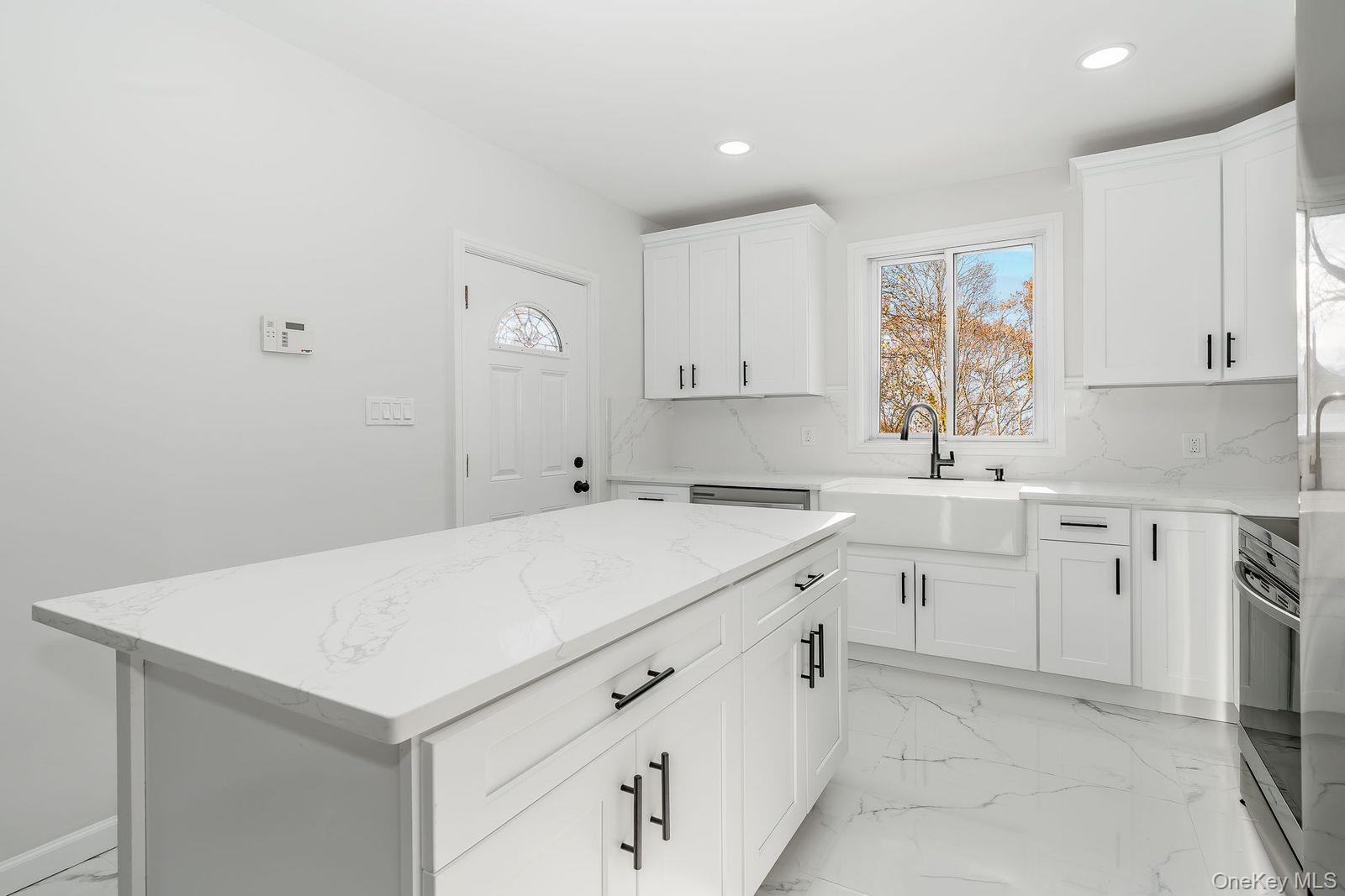 #16 photo, 42 Ronald Drive, Amityville , NY 11701