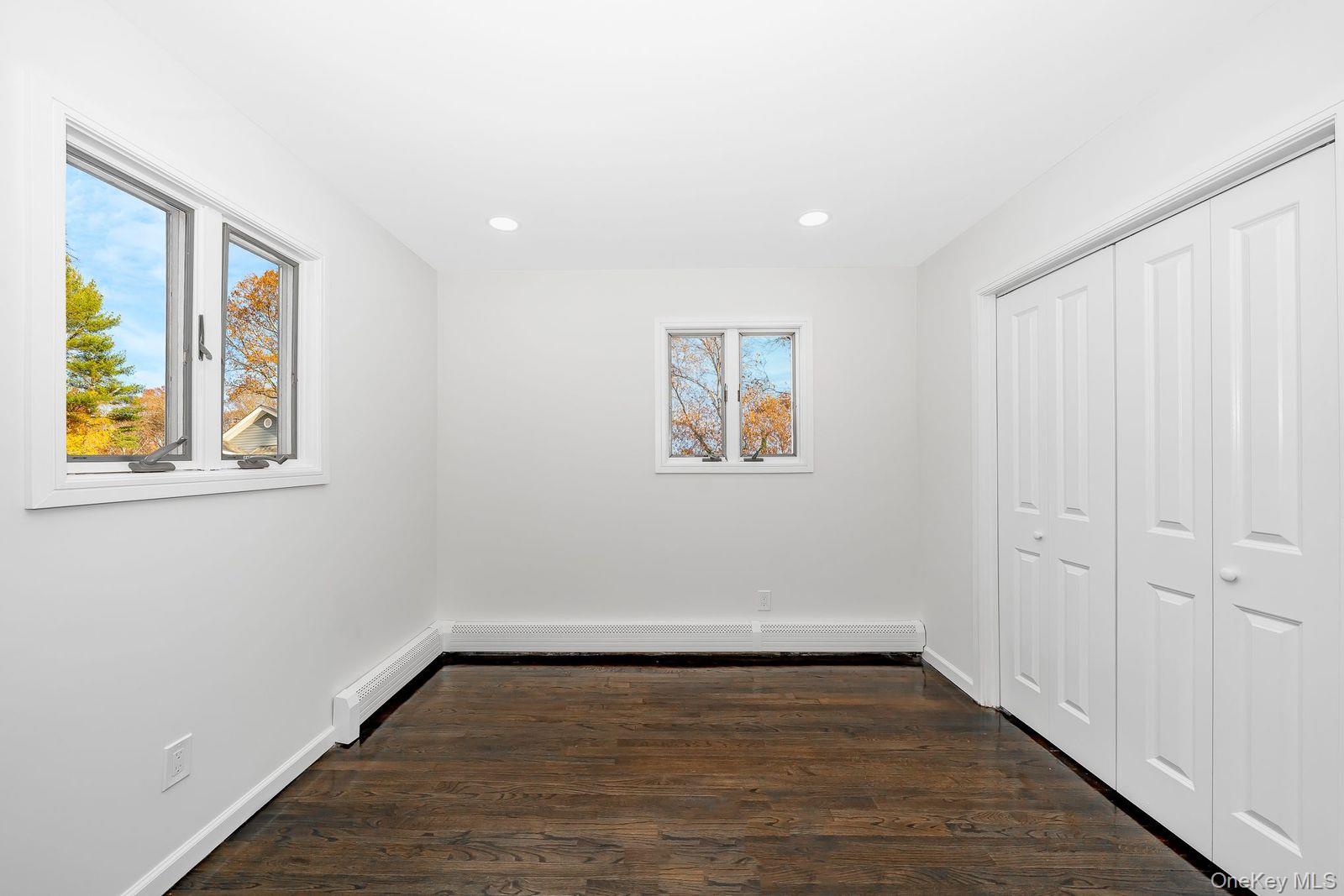 #19 photo, 42 Ronald Drive, Amityville , NY 11701