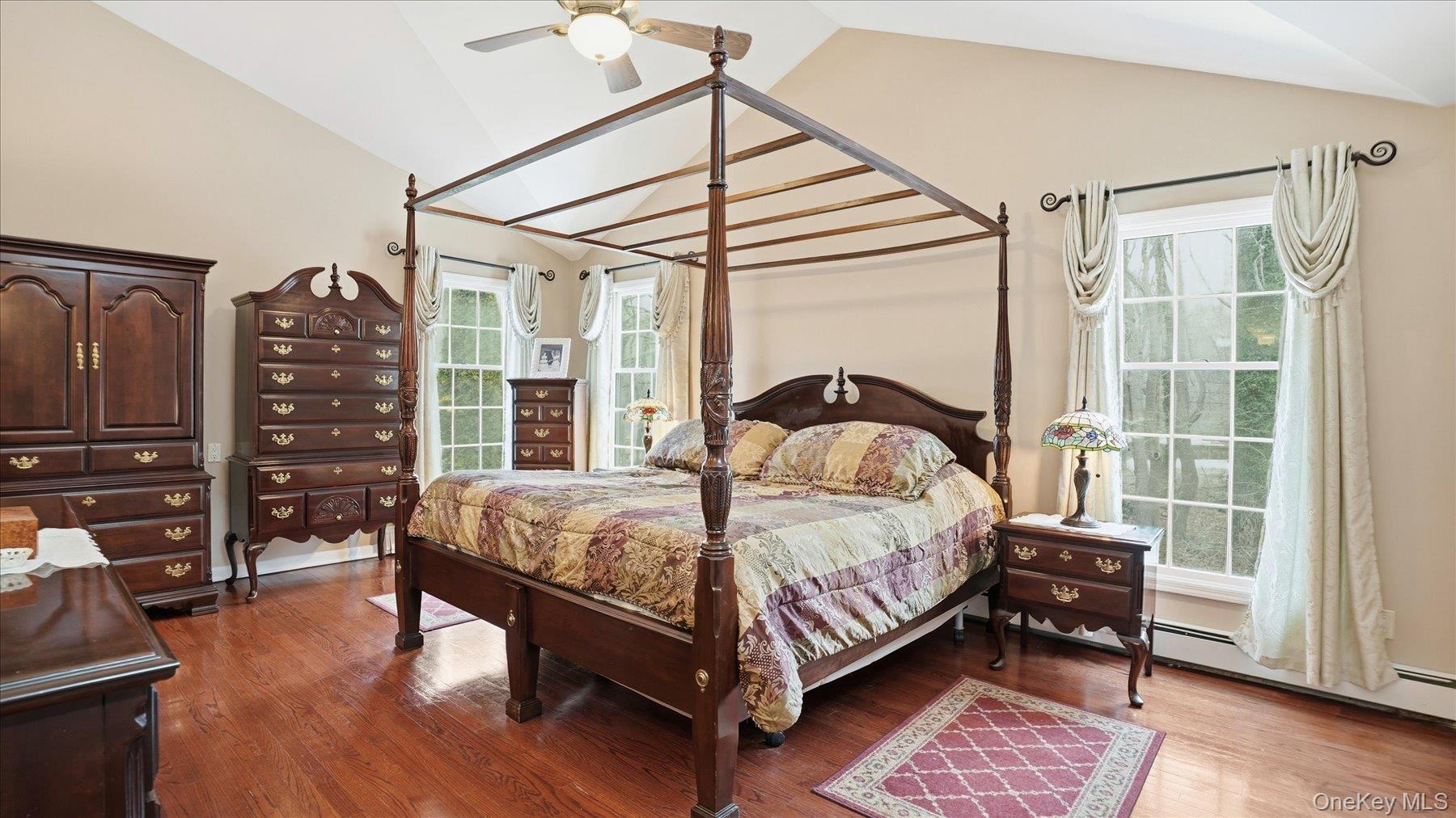 #20 photo, 1 Tracklot Road, Nissequogue , NY 11780