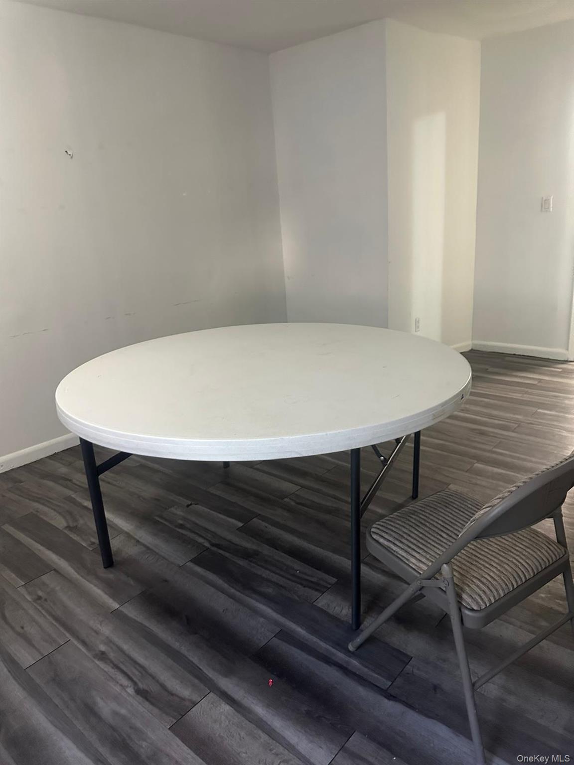 #5 photo, 9718 Roosevelt Avenue, Corona , NY 11368