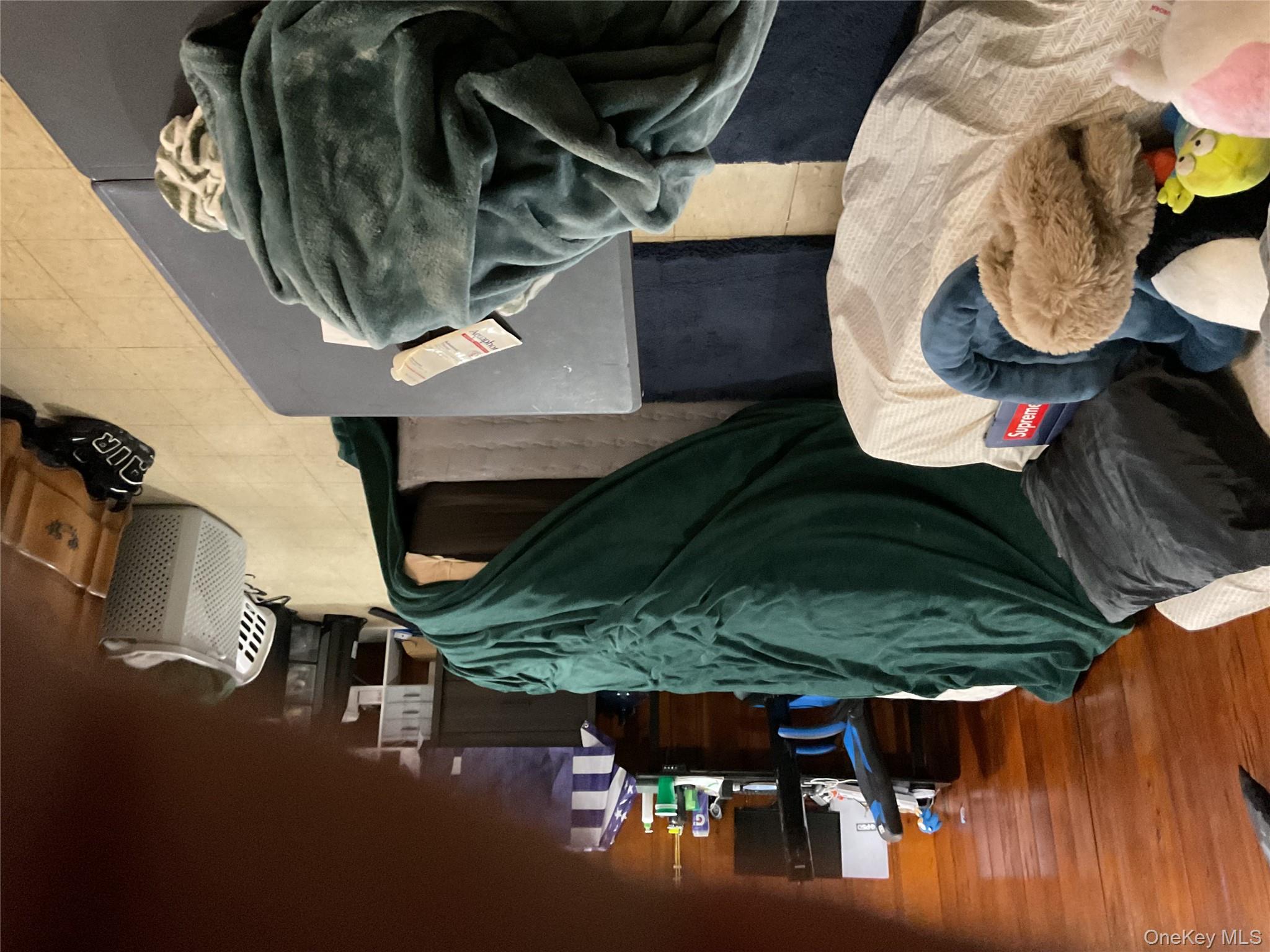 #8 photo, 11588 220th Street, Cambria Heights , NY 11411