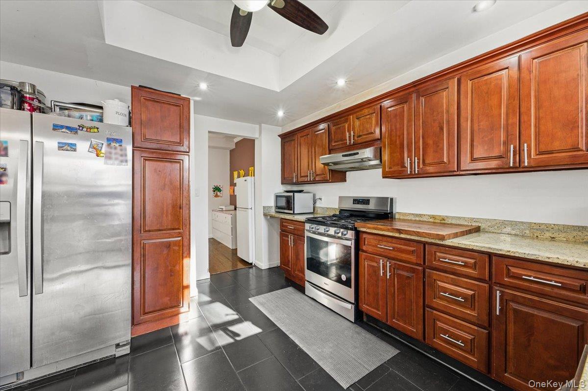 #7 photo, 8068 87th Avenue, Woodhaven , NY 11421