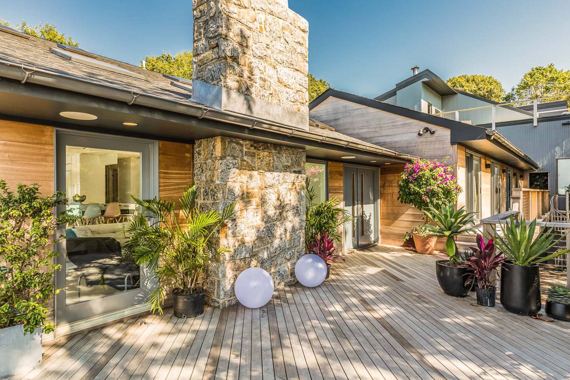 #25 photo, 55 Shore Rd, Shelter Island , NY 11965