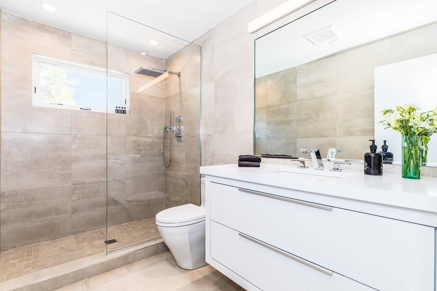 #39 photo, 55 Shore Rd, Shelter Island , NY 11965