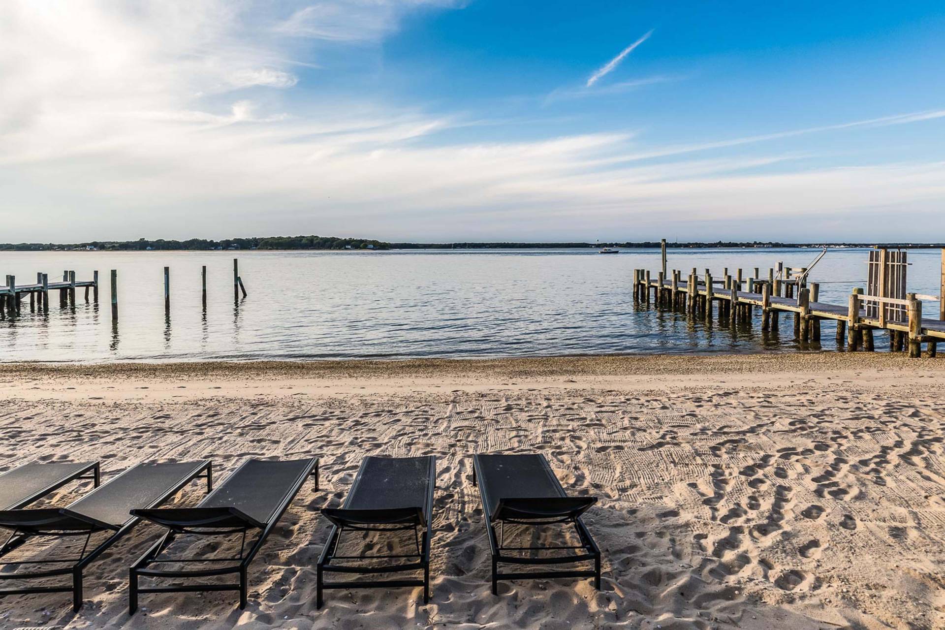 #6 photo, 55 Shore Rd, Shelter Island , NY 11965