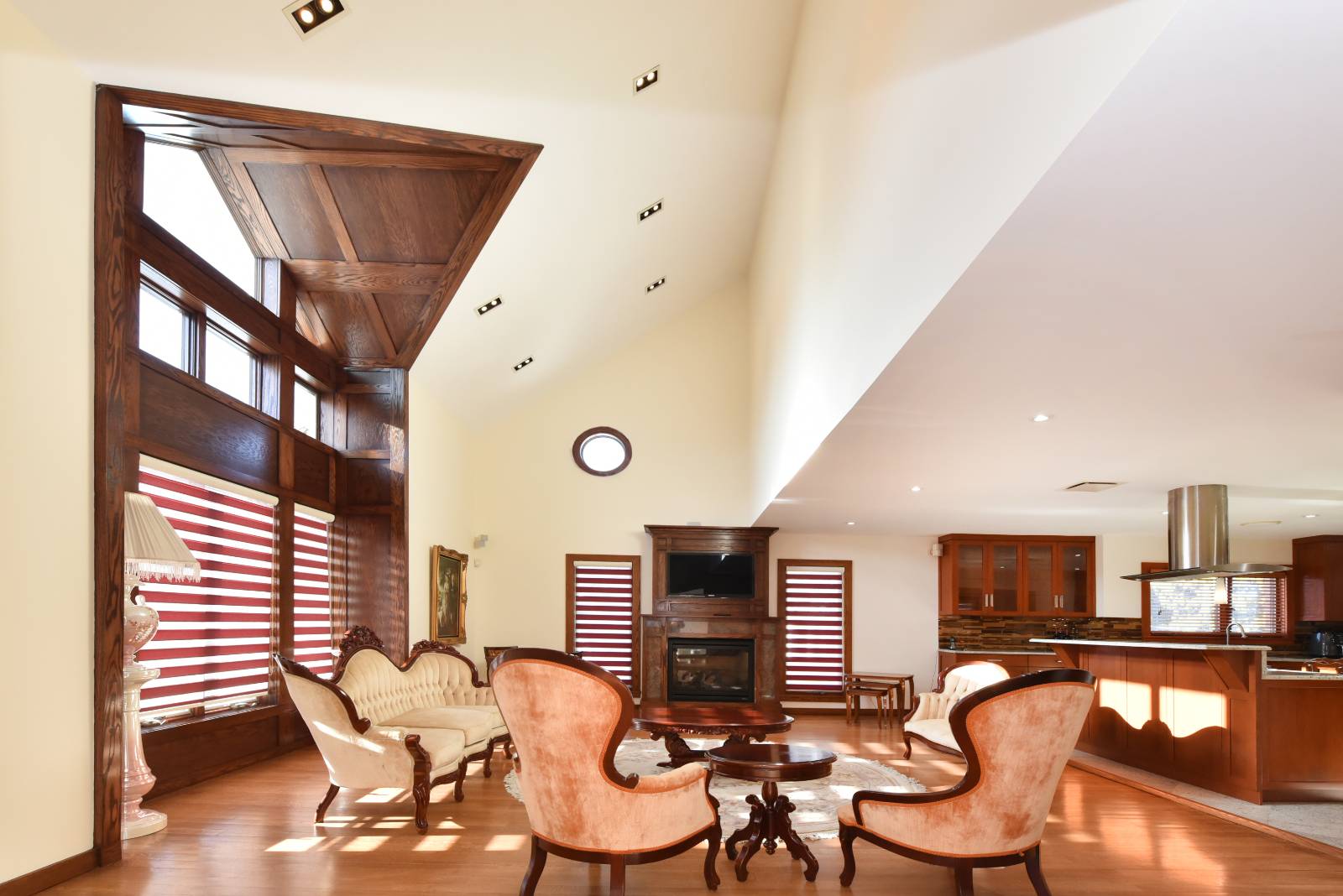 #3 photo, 214-43 27th ave, Bayside , NY 11360