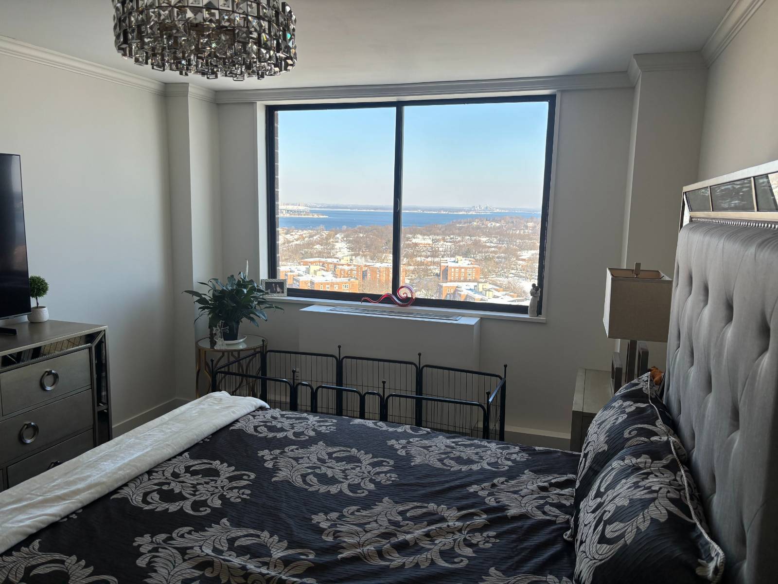 #11 photo, 2 Bay Club Dr, #19B, Bayside , NY 11360