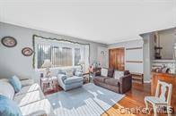 #11 photo, 7 Marlowe Place, सफ़ोक काउंटी Greenlawn , NY 11740