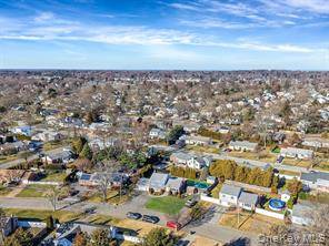 #6 photo, 7 Marlowe Place, सफ़ोक काउंटी Greenlawn , NY 11740