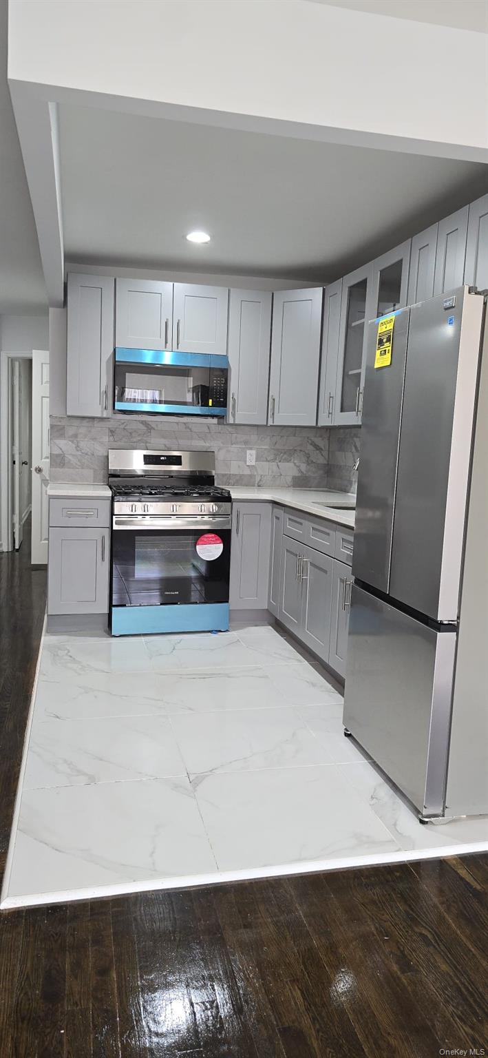 #5 photo, 3604 Willett Avenue, Bronx , NY 10467