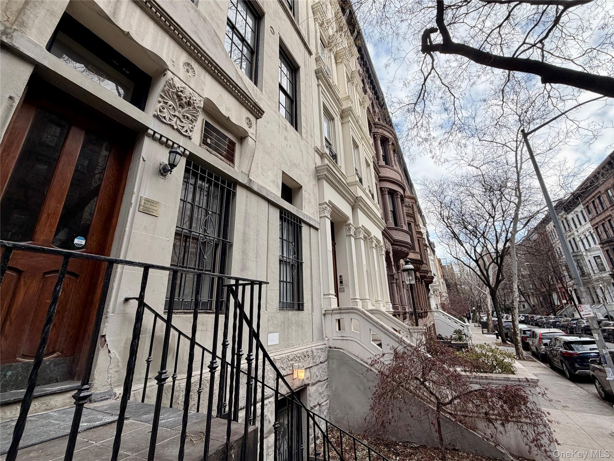 #14 photo, 53 W 76 Street, New York (Manhattan) , NY 11123