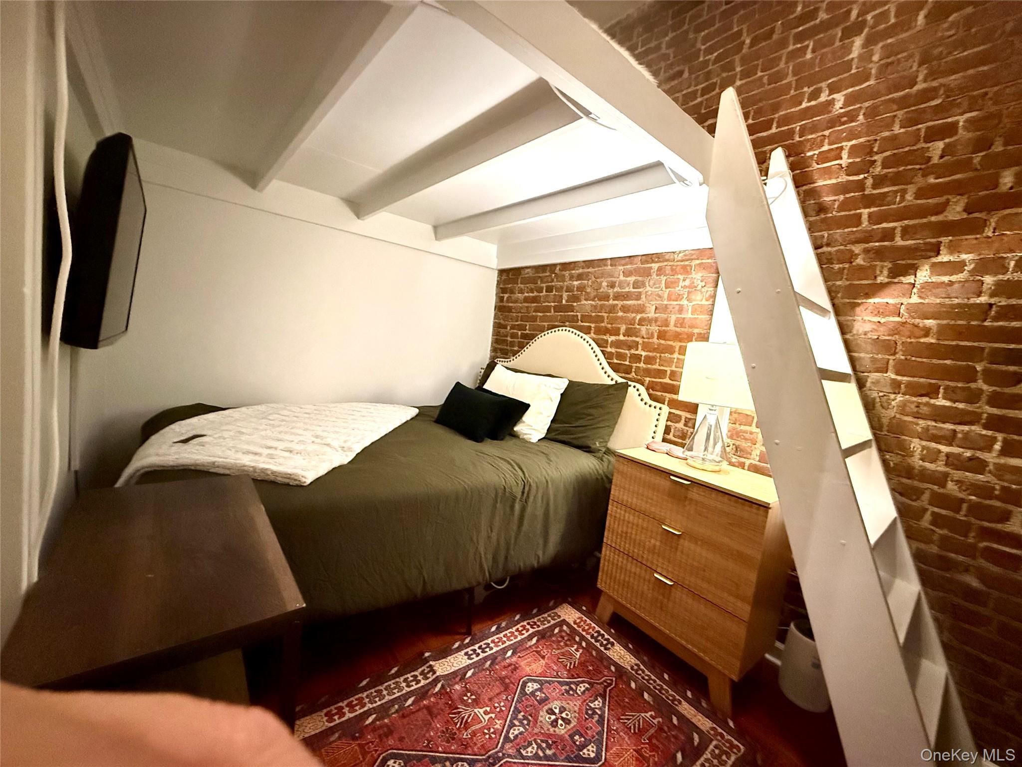 #7 photo, 53 W 76 Street, New York (Manhattan) , NY 11123