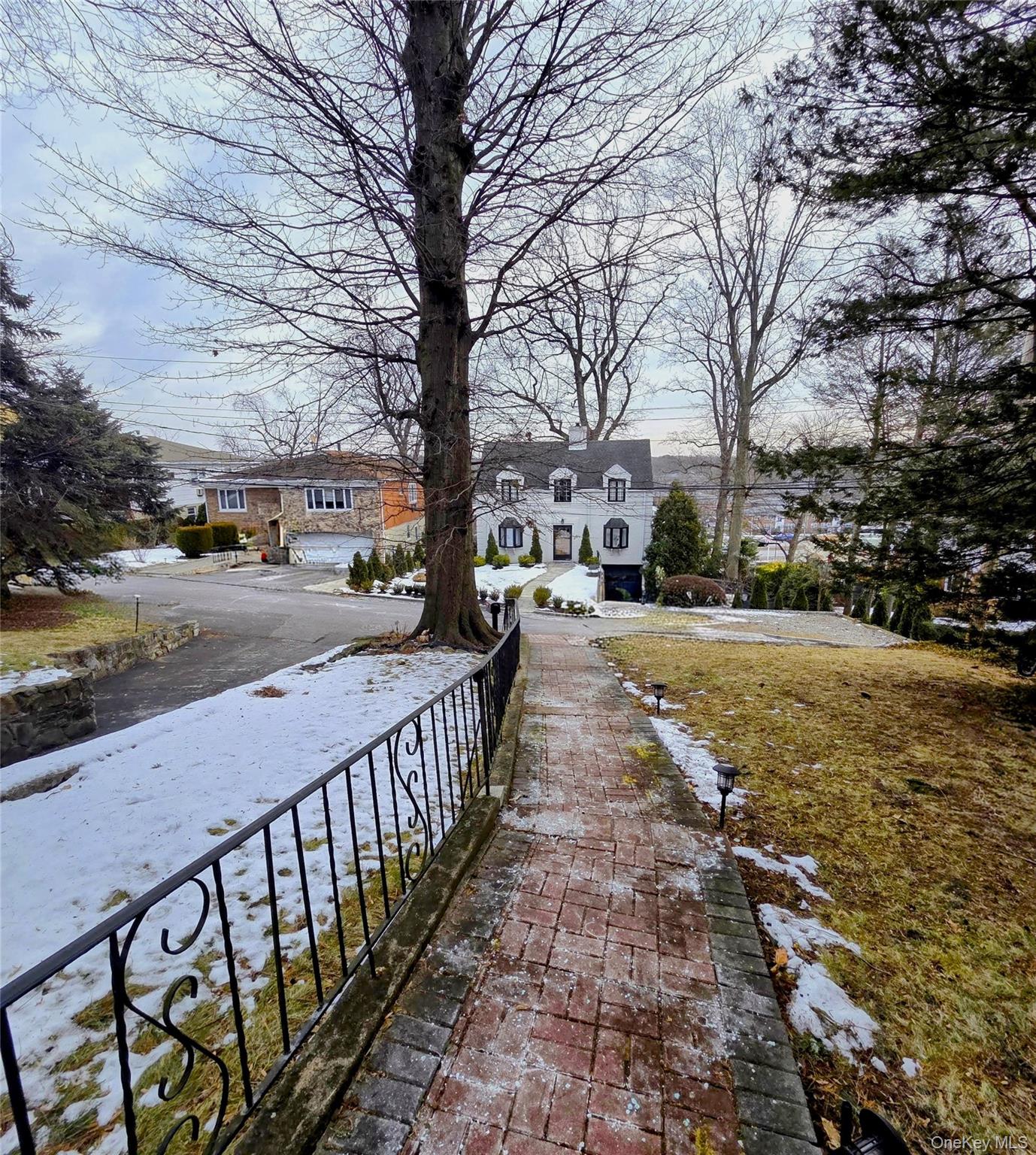 #3 photo, 21 Norwood Road, Yonkers , NY 10710