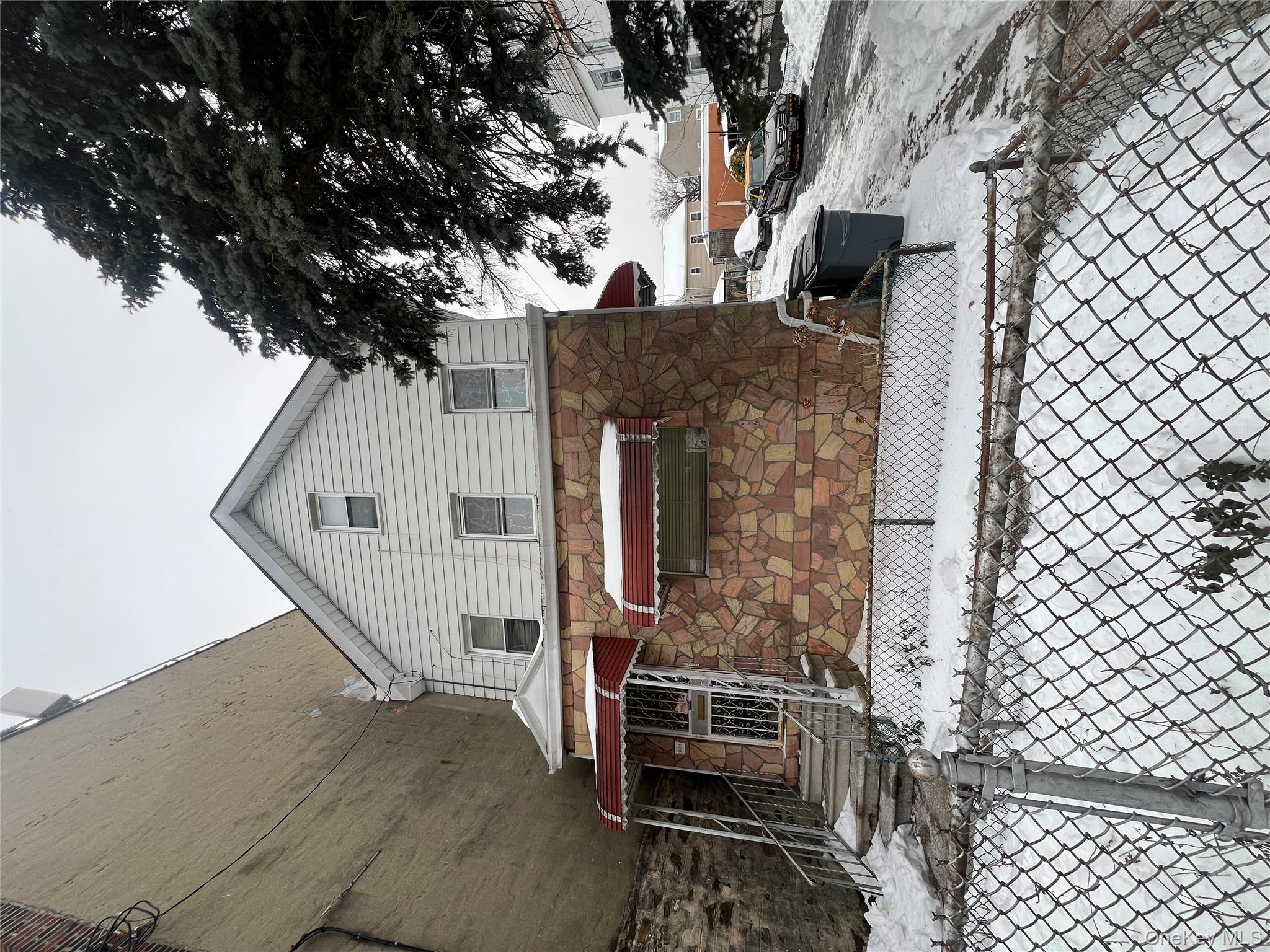 #3 photo, 838 E 226 TH, Bronx , NY 10466