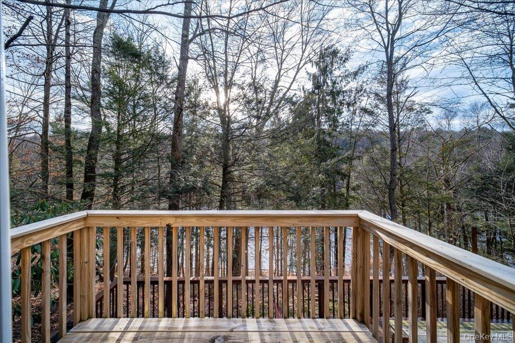 #19 photo, 34 Overlook Road, Woodbourne , NY 12788