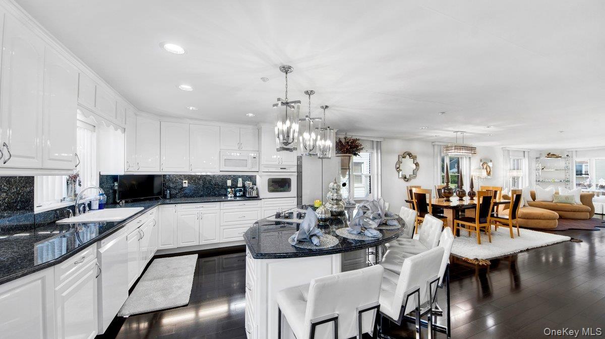 #6 photo, 27 Woodside Avenue, Harrison , NY 10604