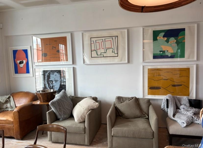 #12 photo, 317 Warren Street, Hudson , NY 12534