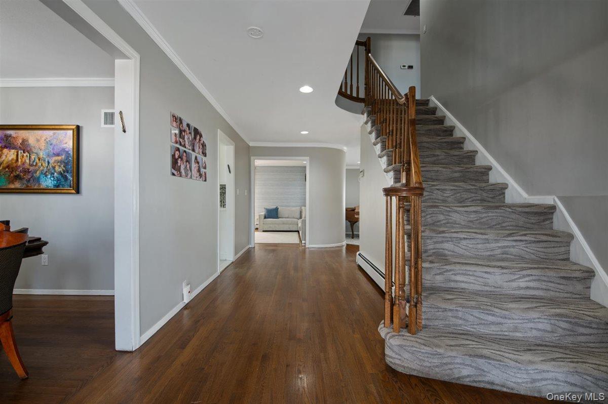 #2 photo, 16 Valley Lane, North Woodmere , NY 11581