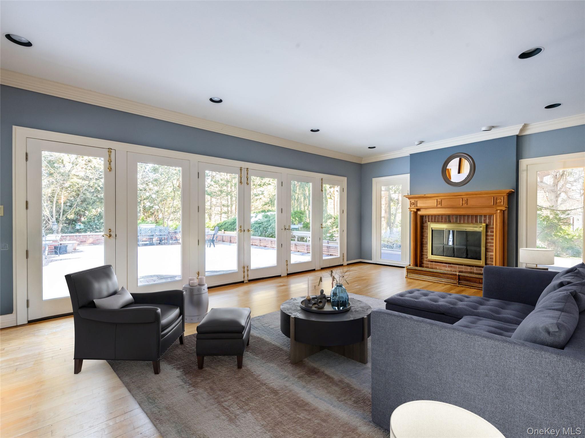 #7 photo, 64 Plandome Court, Manhasset , NY 11030