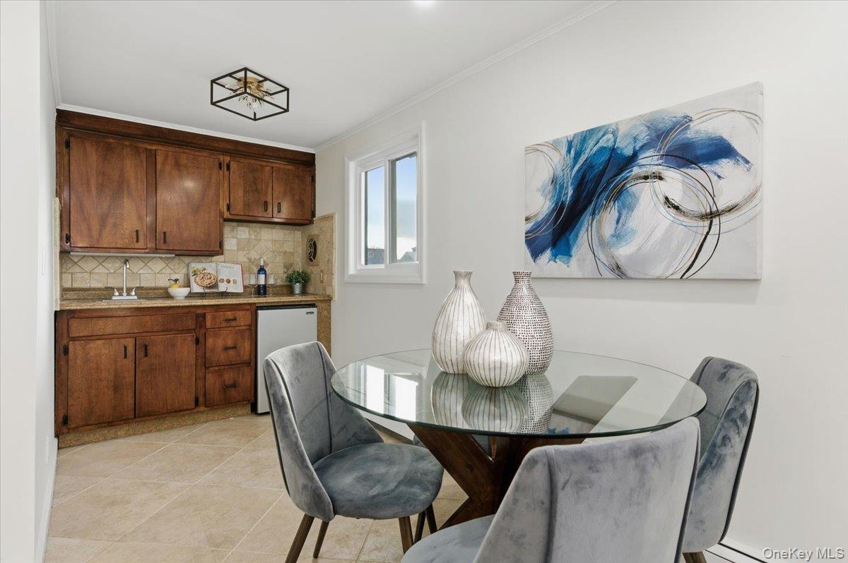 #17 photo, 230 Sequams Lane Center, West Islip , NY 11795