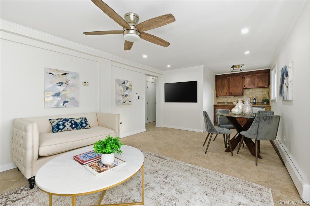 #18 photo, 230 Sequams Lane Center, West Islip , NY 11795