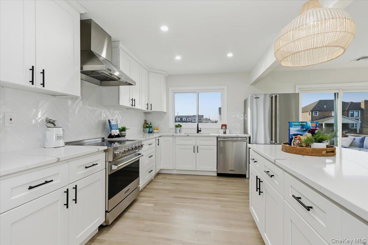 #6 photo, 230 Sequams Lane Center, West Islip , NY 11795