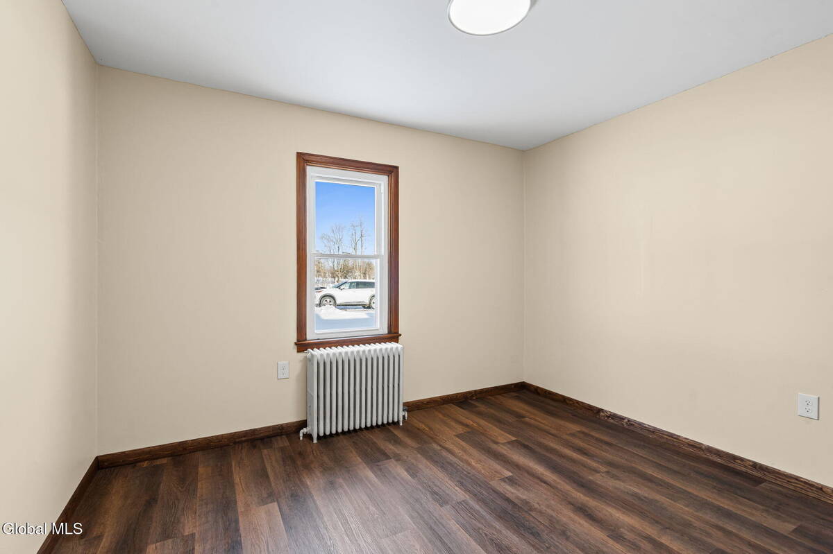 #15 photo, 7 Onderdonk Avenue, East Greenbush , NY 12144