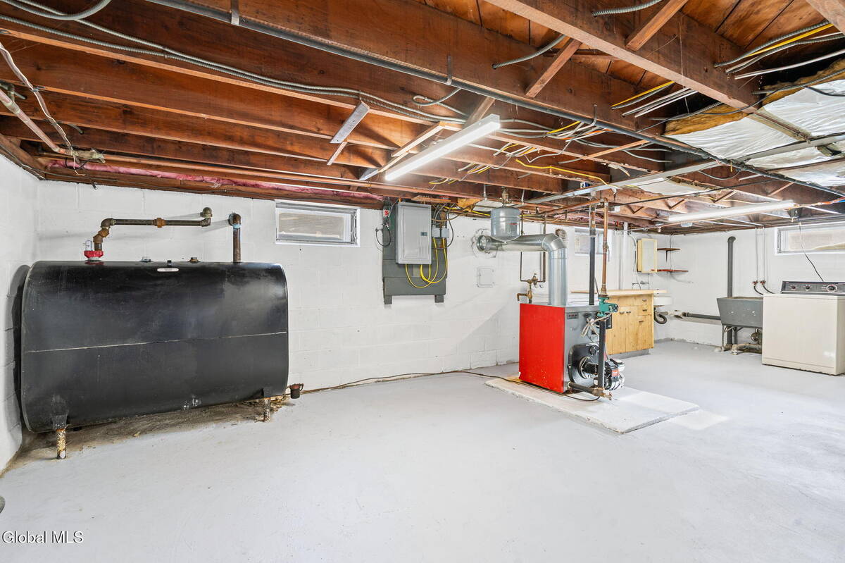 #21 photo, 7 Onderdonk Avenue, East Greenbush , NY 12144