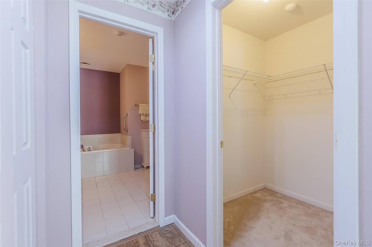 #13 photo, 38 Gettysburg Drive, Port Jefferson Station , NY 11776