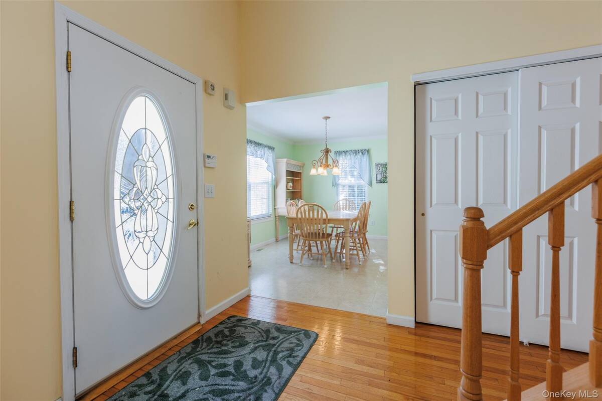 #4 photo, 38 Gettysburg Drive, Port Jefferson Station , NY 11776