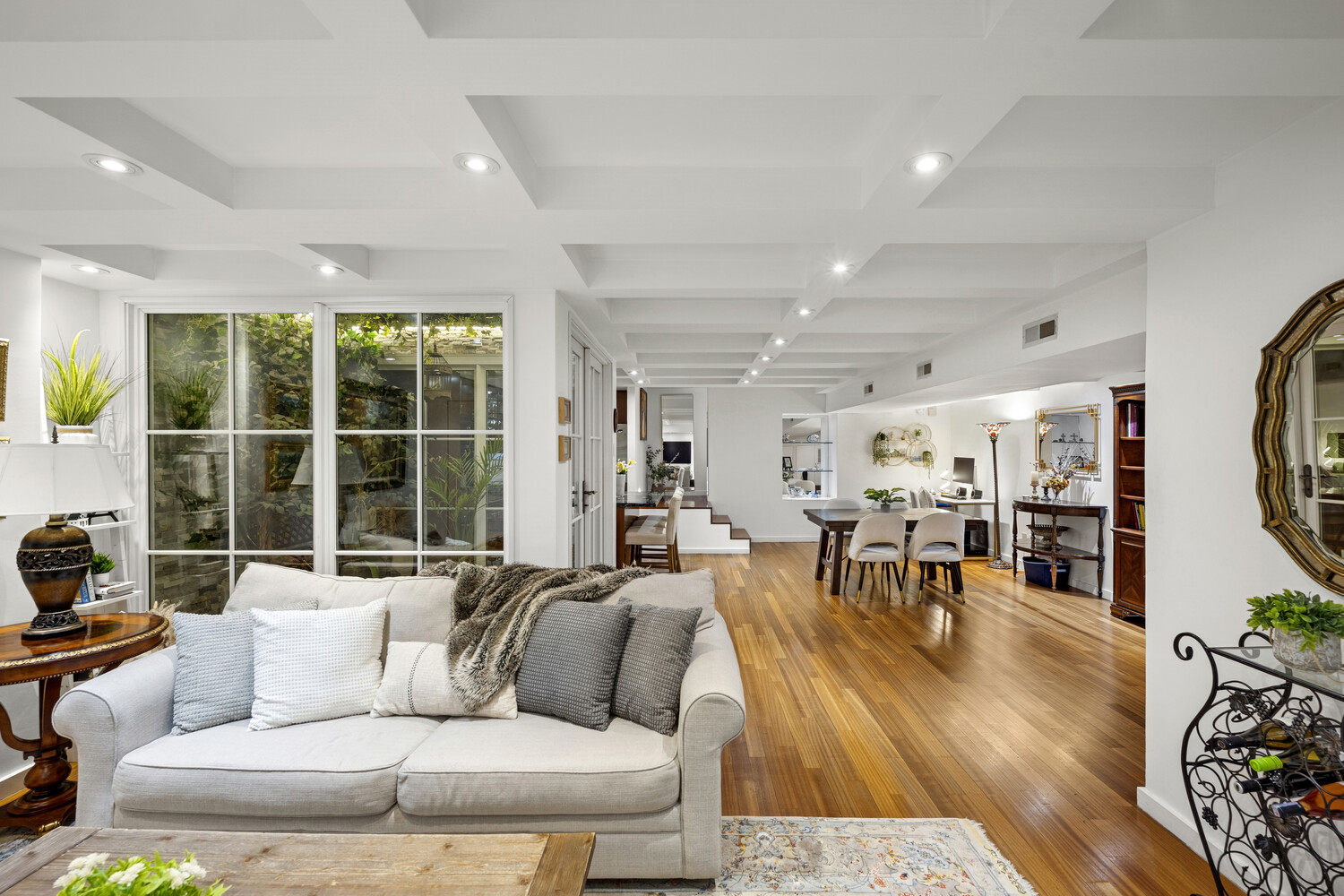 #4 photo, 253 W 73RD Street, Upper West Side , NY 10023