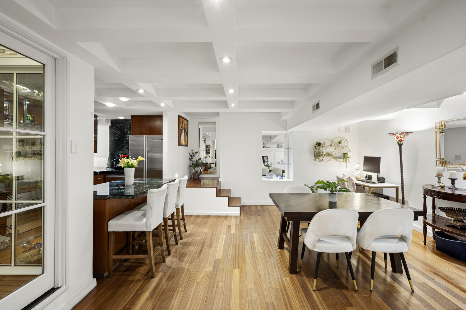 #5 photo, 253 W 73RD Street, Upper West Side , NY 10023