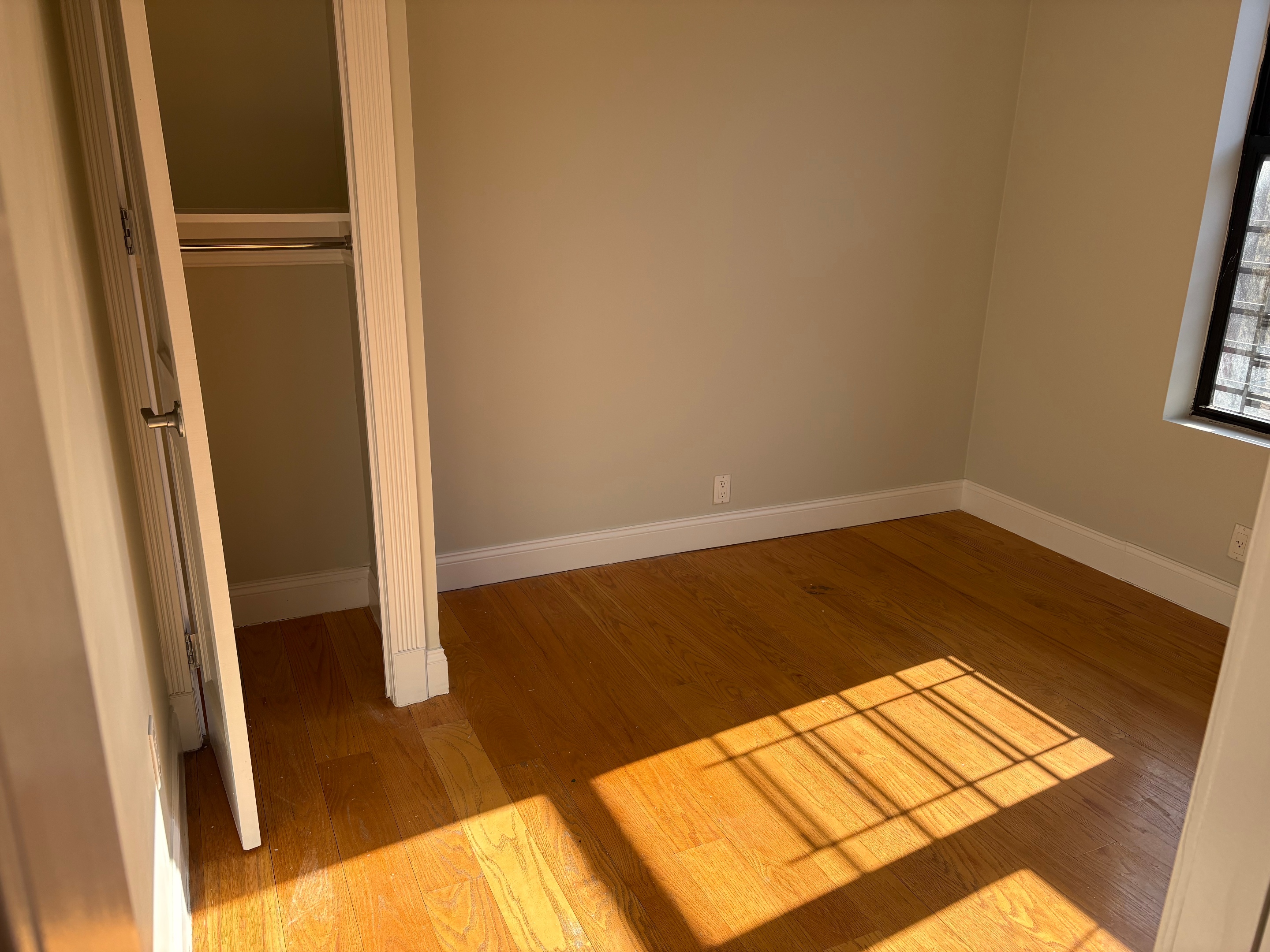 #1 photo, New York City, Hudson Heights , NY 10033