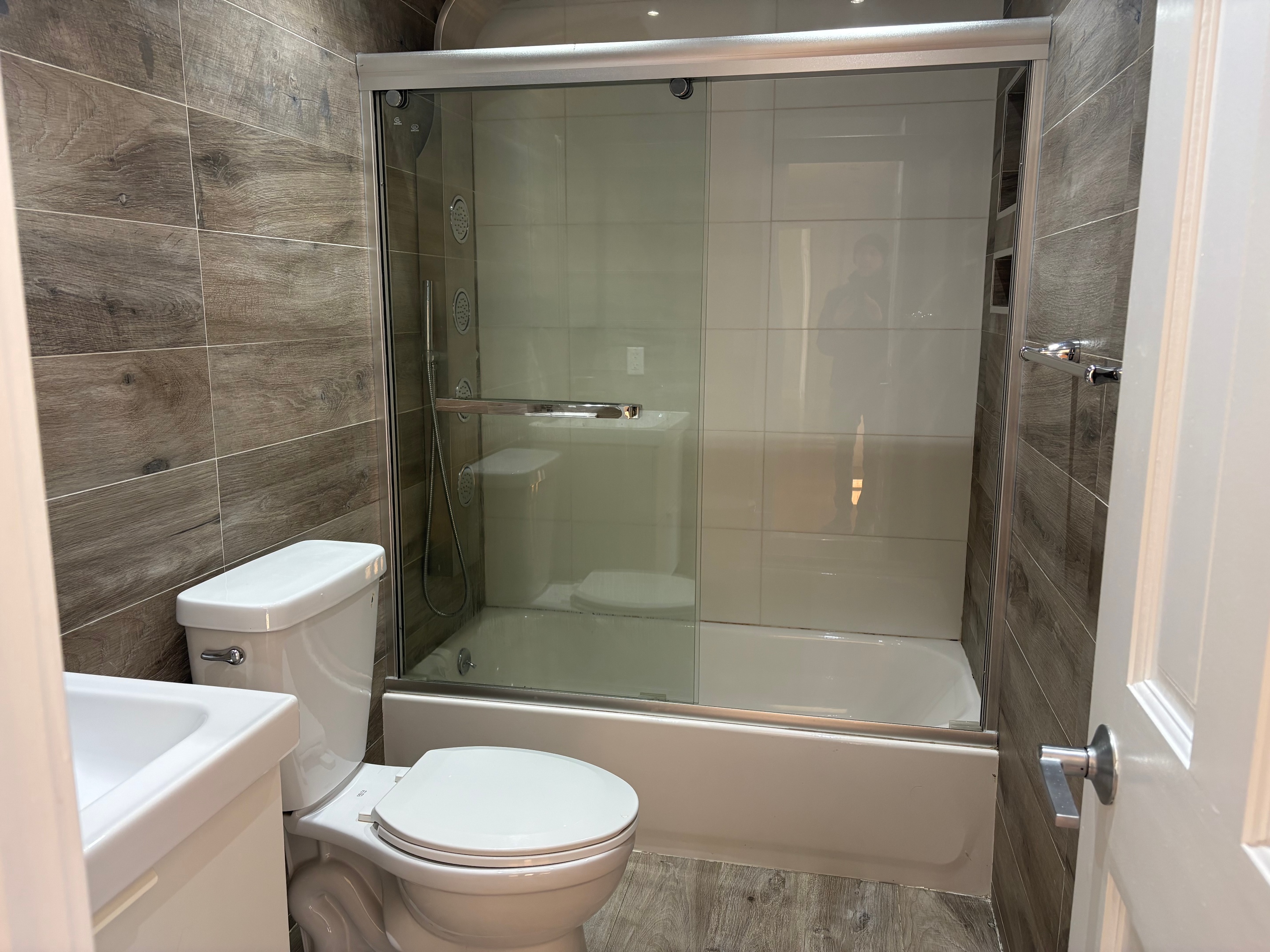 #9 photo, New York City, Hudson Heights , NY 10033