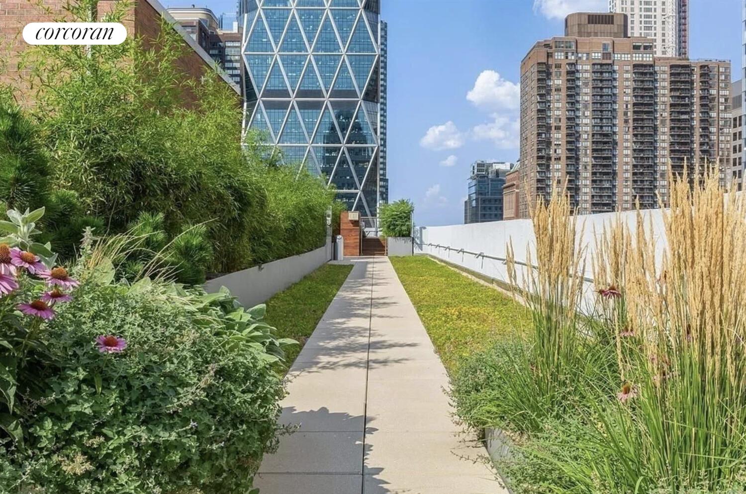 #16 photo, 301 W 53RD Street, Hell's Kitchen , NY 10019