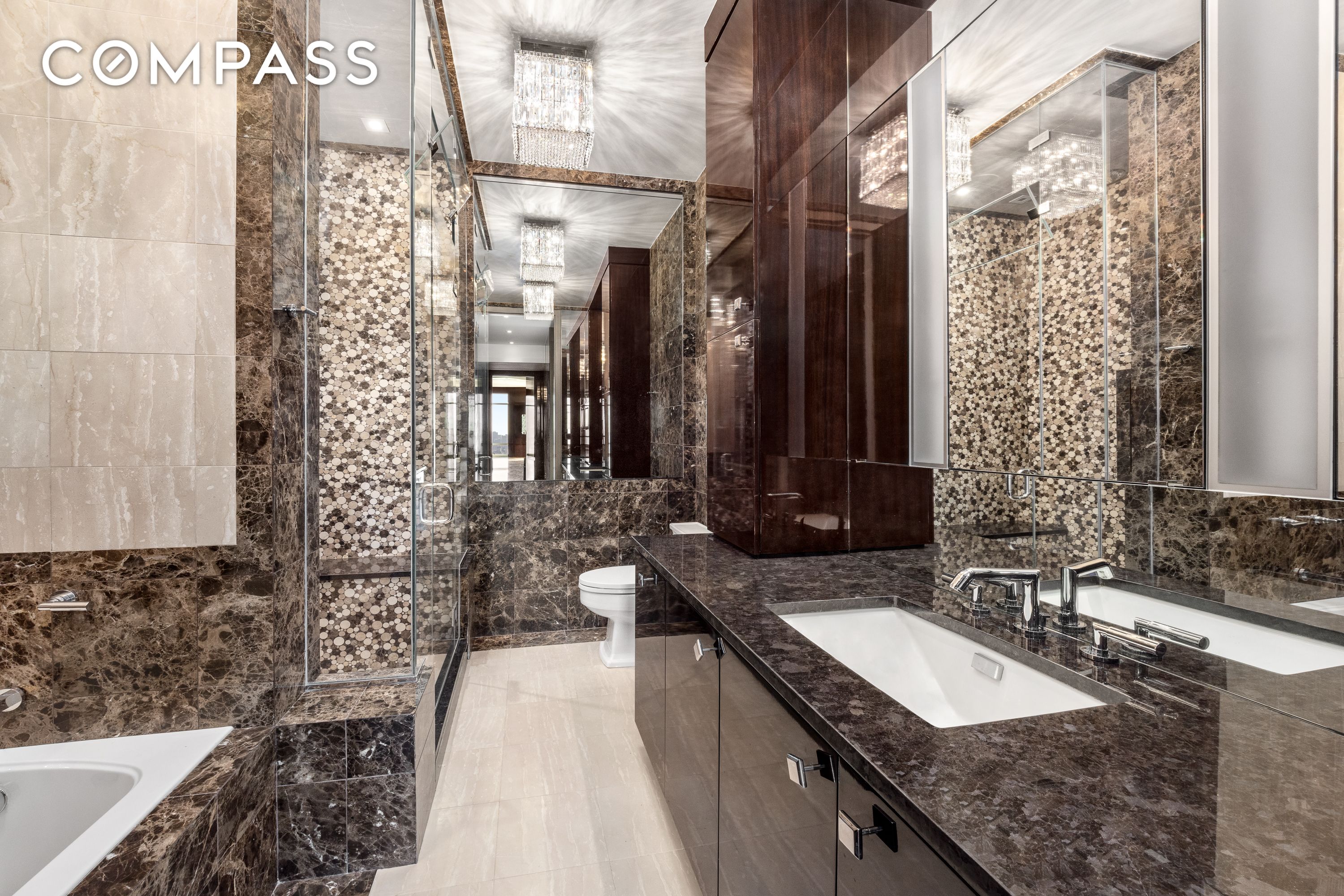 #12 photo, 845 United Nations Plaza, מנהטן Midtown East , NY 10017