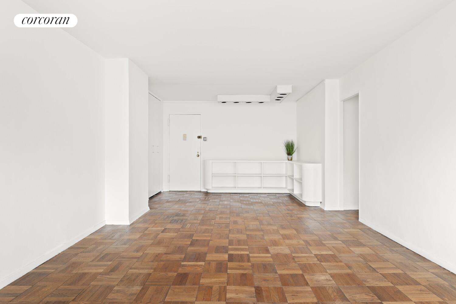 #4 photo, 360 E 72ND Street, Lenox Hill , NY 10021