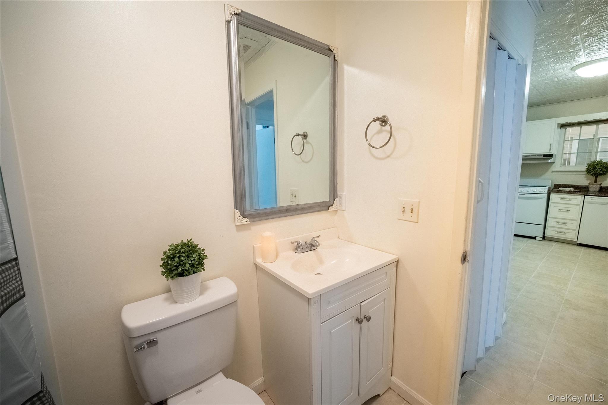 #8 photo, 317 Fox Run Lane, Carmel , NY 10512