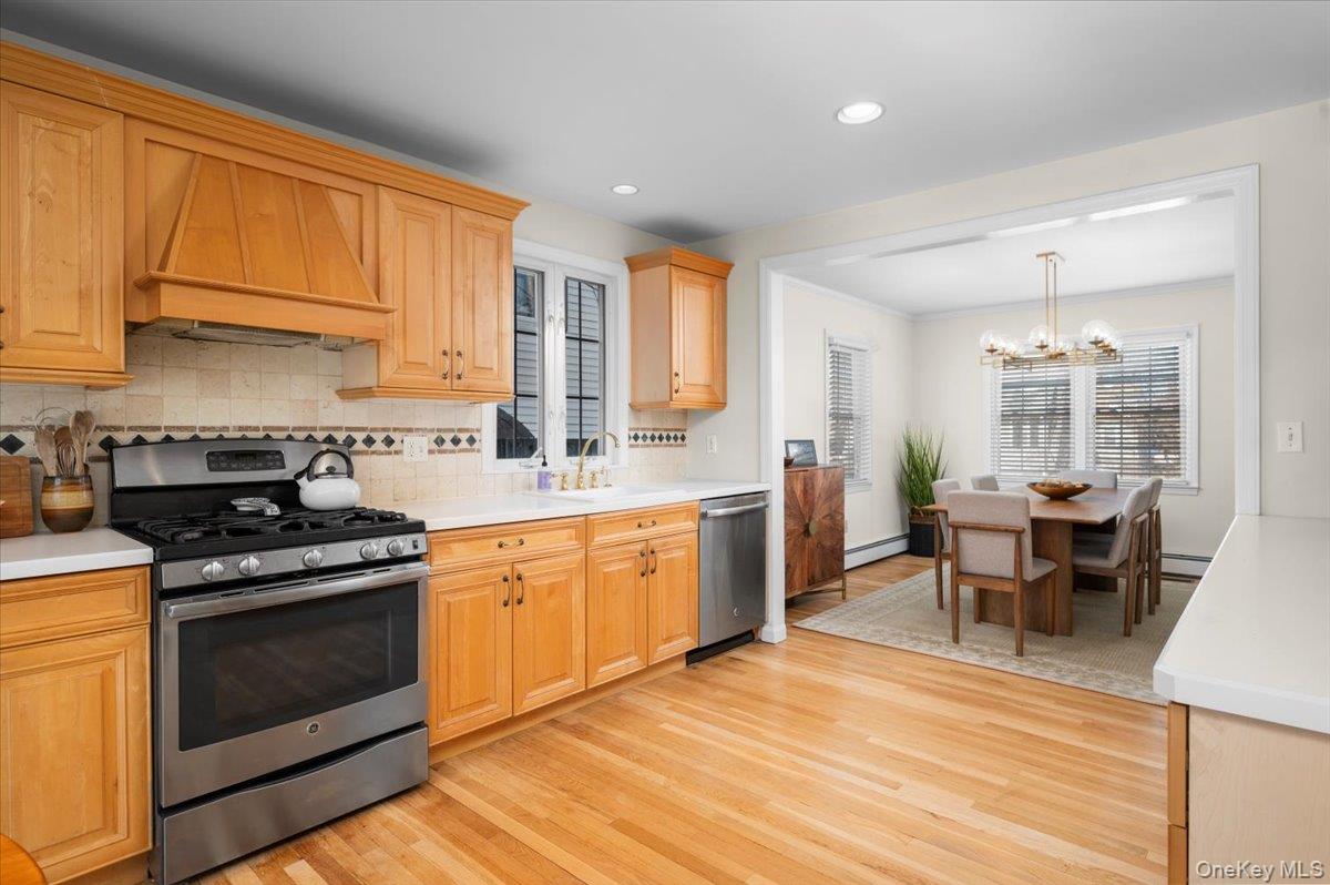 #12 photo, 125 Travers Avenue, Mamaroneck , NY 10543