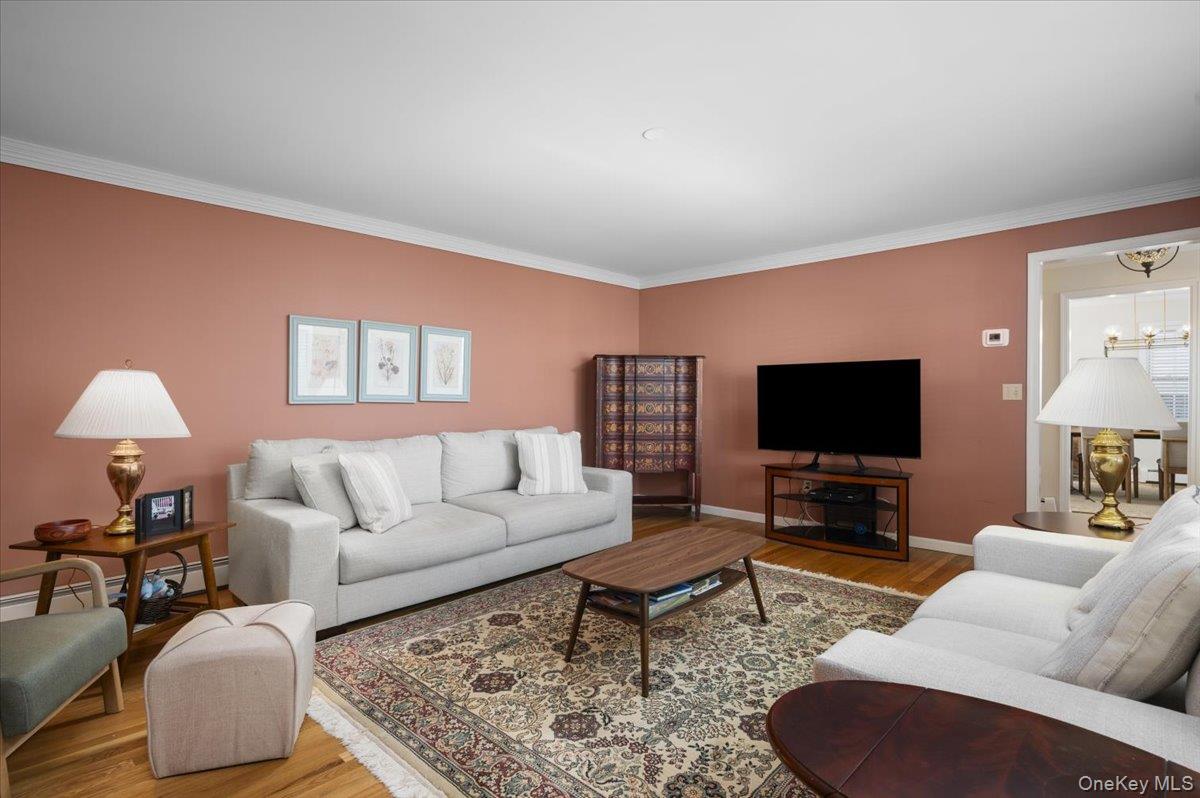 #6 photo, 125 Travers Avenue, Mamaroneck , NY 10543