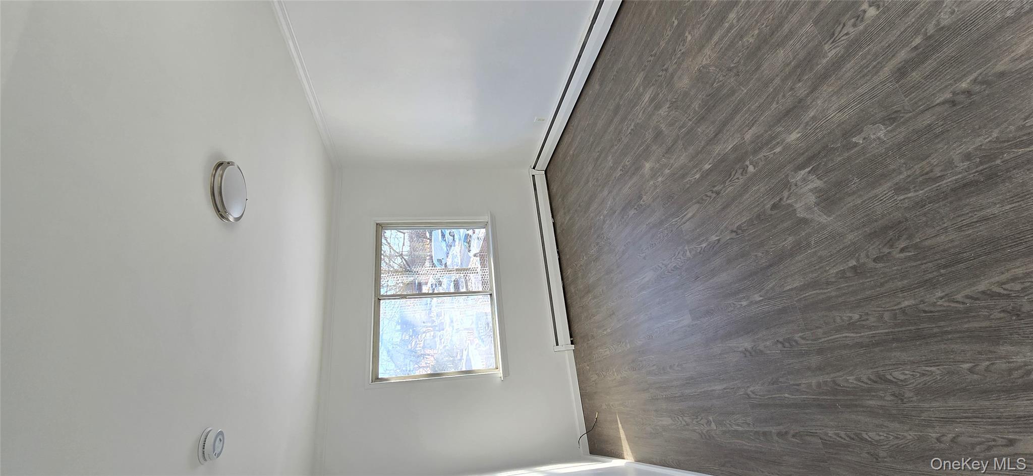 #10 photo, 11502 Poppenhusen Avenue, 皇后區 College Point , NY 11356