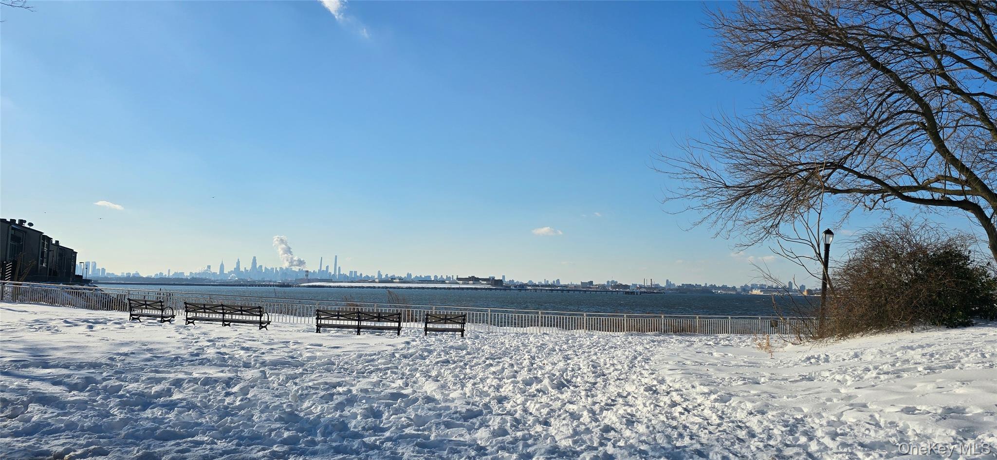 #4 photo, 11502 Poppenhusen Avenue, 皇后區 College Point , NY 11356