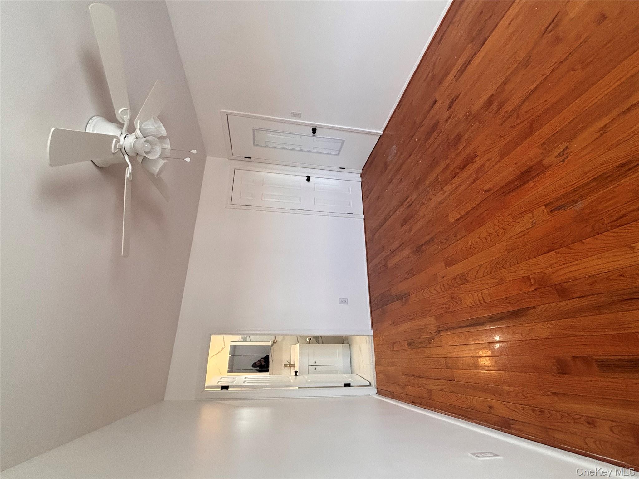 #10 photo, 145-01 223rd Street, Куинс ‖ Springfield Gardens , NY 11413