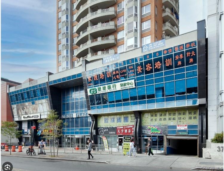 #3 photo, 37-20 Prince Street, Куинс ‖ Flushing , NY 11354