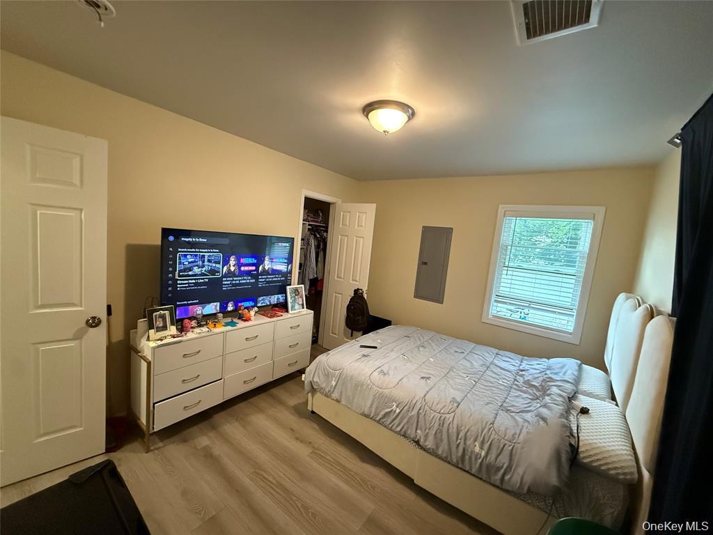 #15 photo, 803 Bayview Avenue, سوفولك Amityville , NY 11701