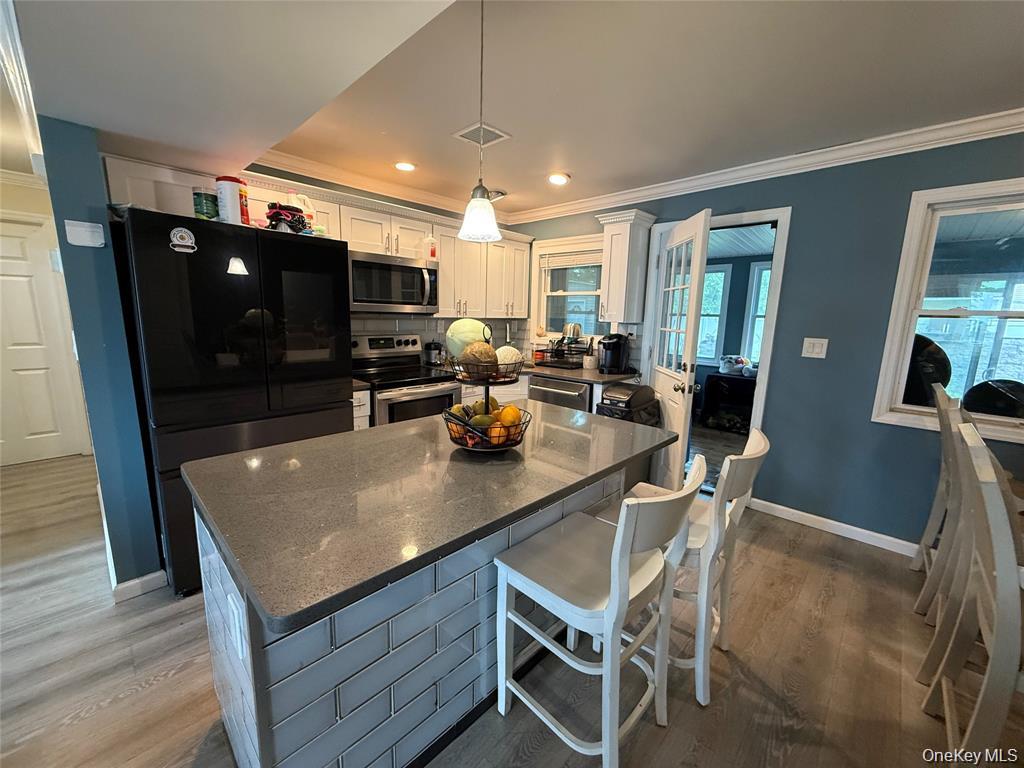 #7 photo, 803 Bayview Avenue, سوفولك Amityville , NY 11701